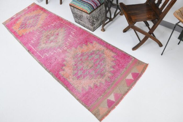 vintage pink runner rug in wool 4