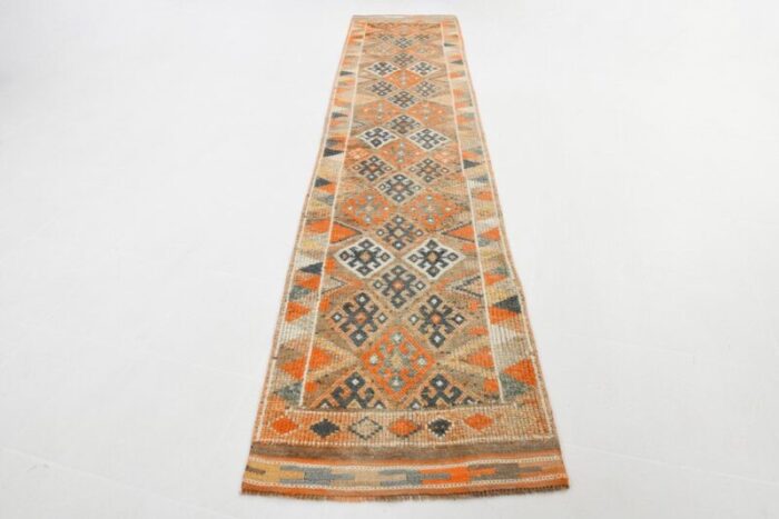 vintage runner rug in wool 1 2