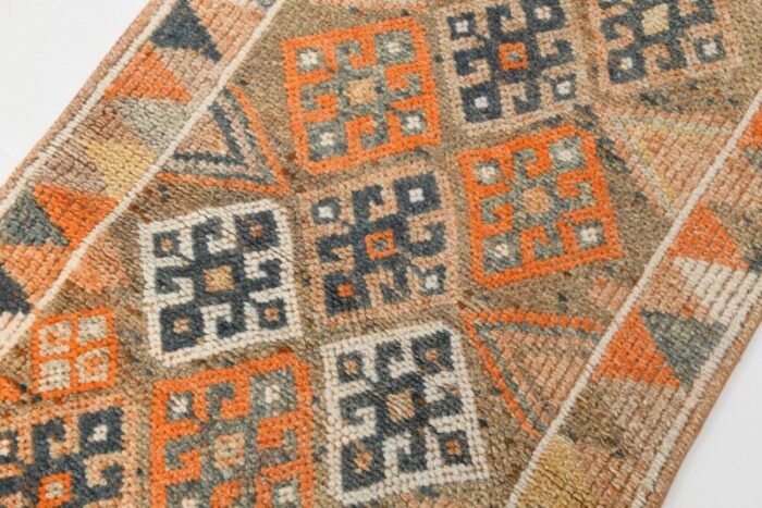 vintage runner rug in wool 6 2