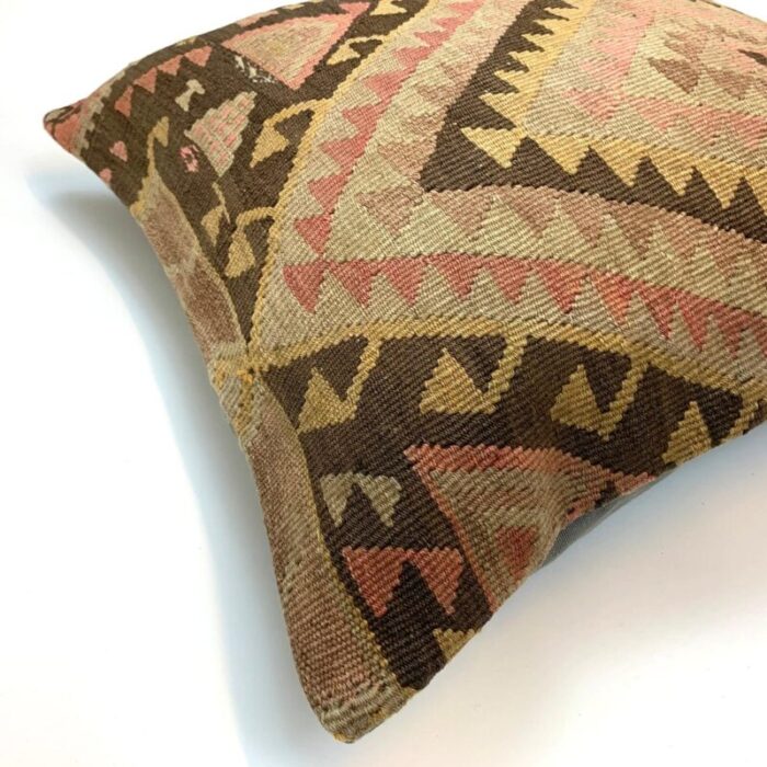 vintage turkish kilim pillow cover in wool cotton 2