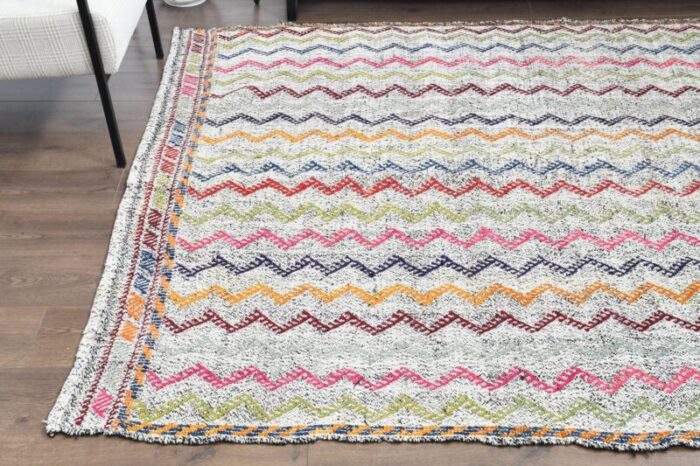 vintage turkish kilim rug 5