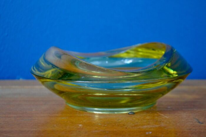 yellow cut crystal bowl 1